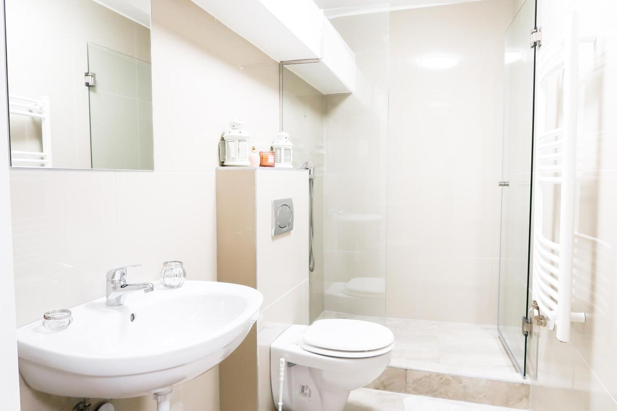 Budapest City Center, Nicely Renovated Apartment With 3 Bedrooms エクステリア 写真